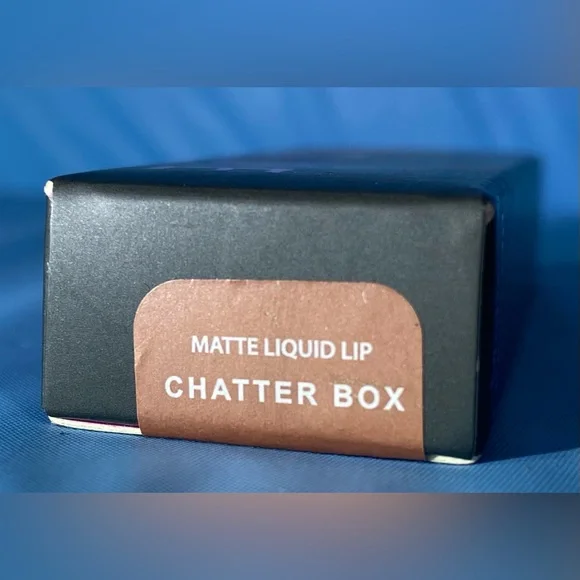 LIQUE Matte Liquid Lip “Chatter Box” - Picture 8 of 8